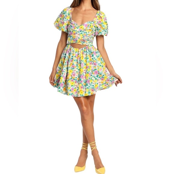 Lulus Attract Attention Multi Floral Puff Sleeve Tie-Front Mini Dress milkmaid - Picture 1 of 13